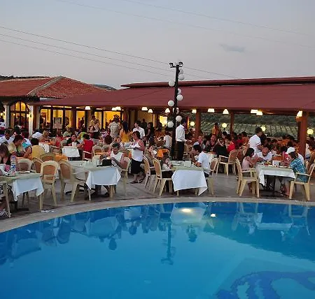 Hotel & Leisure Club 4*