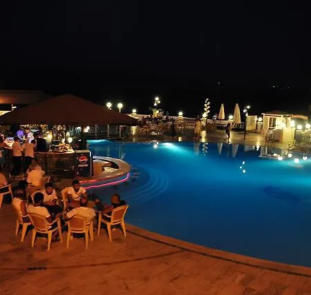 & Leisure Club