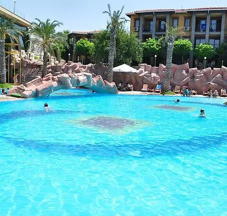 Hotel & Leisure Club Kusadasi