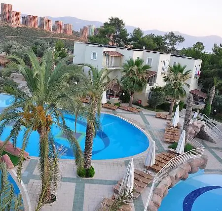 & Leisure Club Hotel